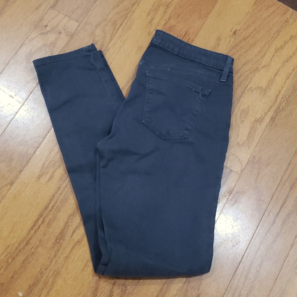 🍁3 for $15🍁Gray skinnys - Picture 1 of 4
